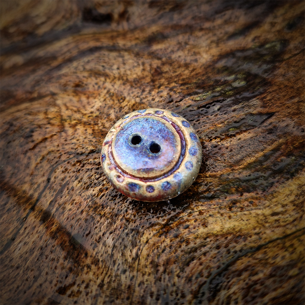 Eliza's Buttons Logo